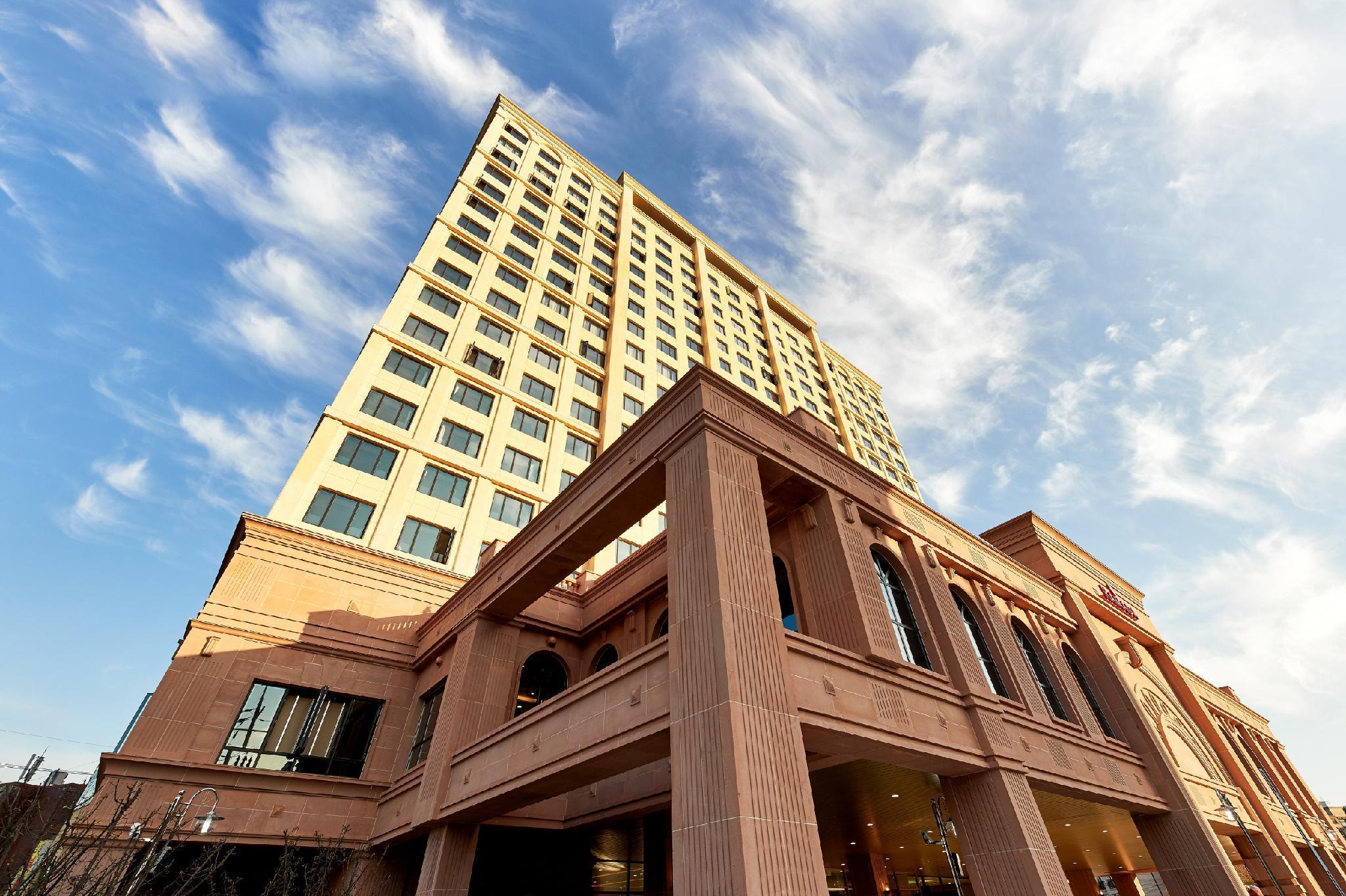 Hotel Ramada By Wyndham Yongin Exterior foto